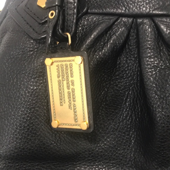 Marc by Marc Jacobs handbag - Picture 3 of 4